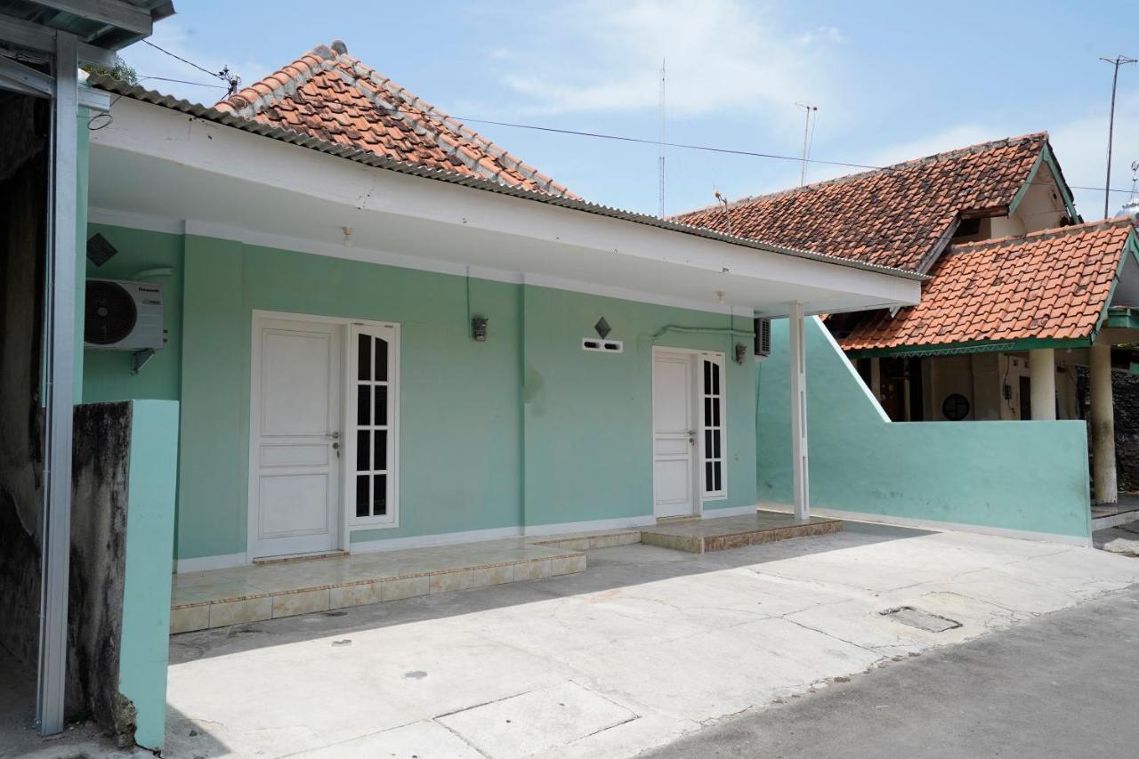 Oyo 91389 Anggrek Residence Syariah Soreang Exterior foto